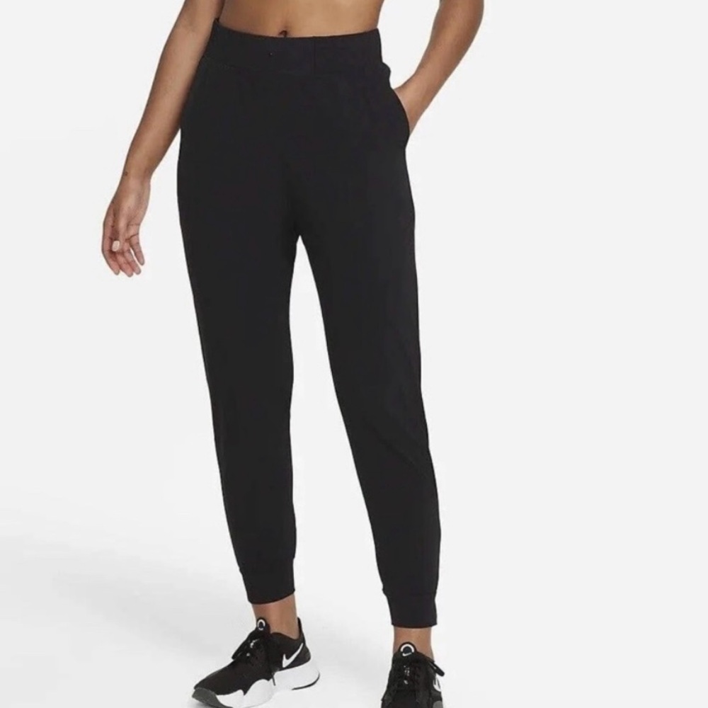 Nike Bliss Luxe Training Joggers size large